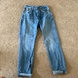 adorable abercrombie jeans in perfect condition!!